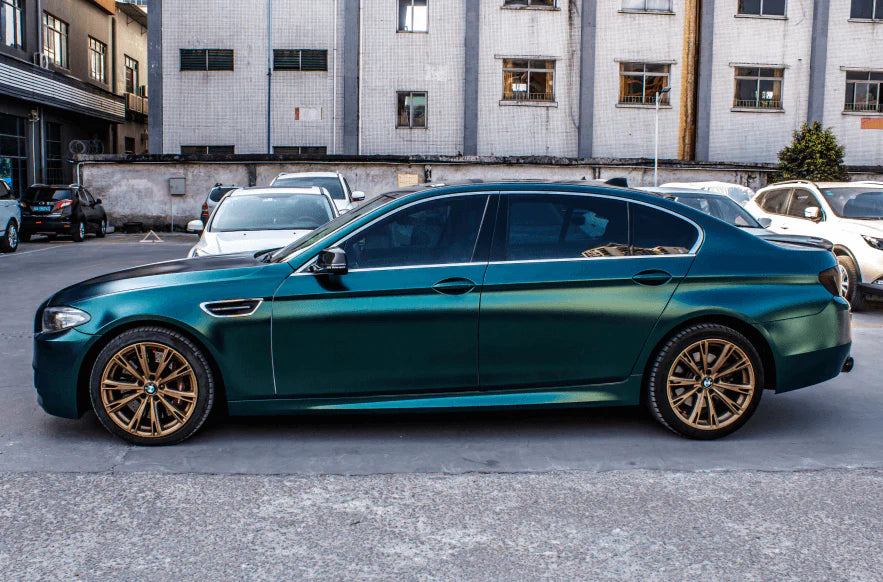 Matte Metallic Emerald Green Car - Los Santos Customs